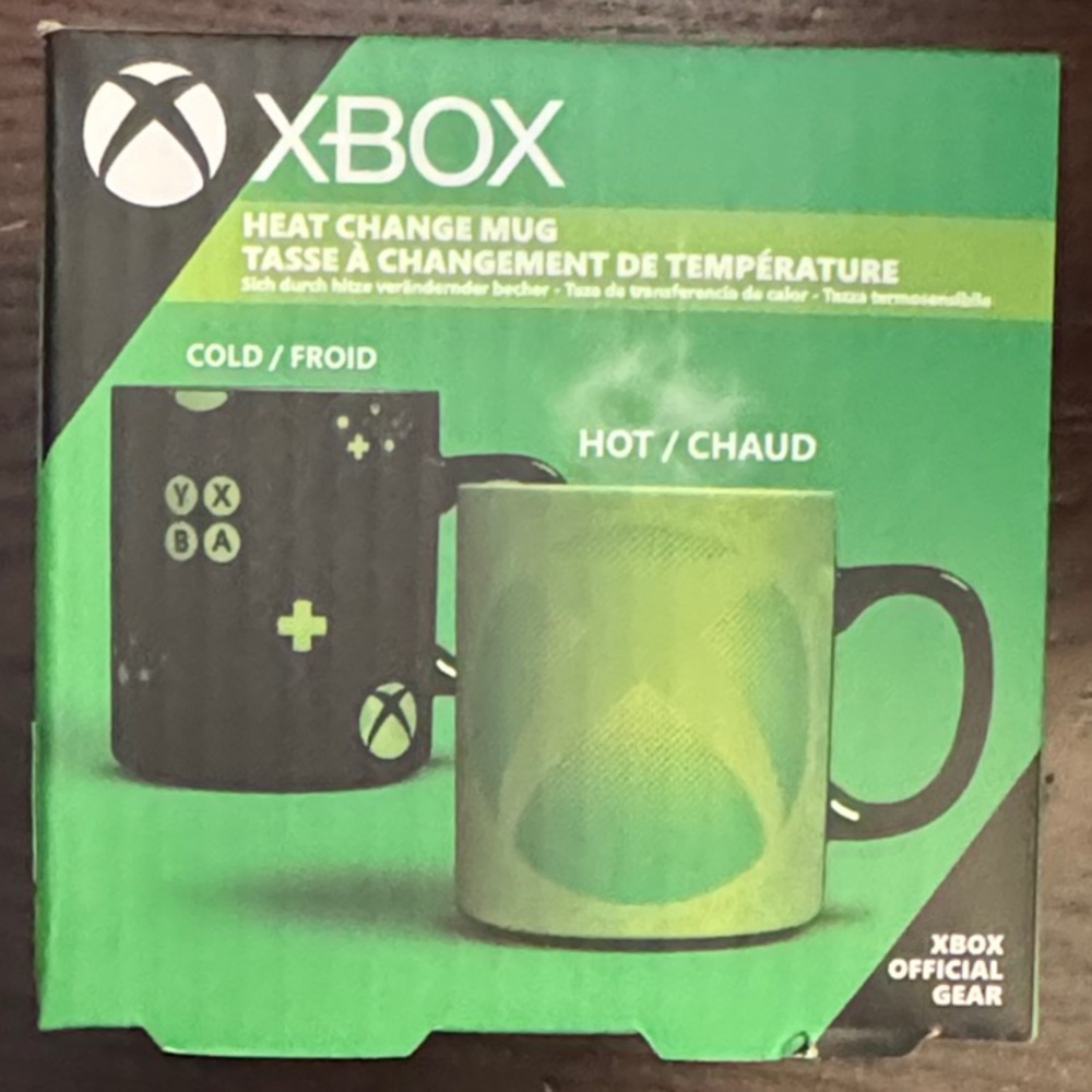 XBOX Heat Change Mug - Black and Green